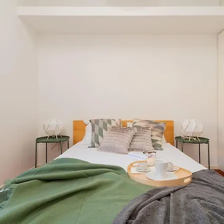 Charming Design For A Colourful * Lisboa