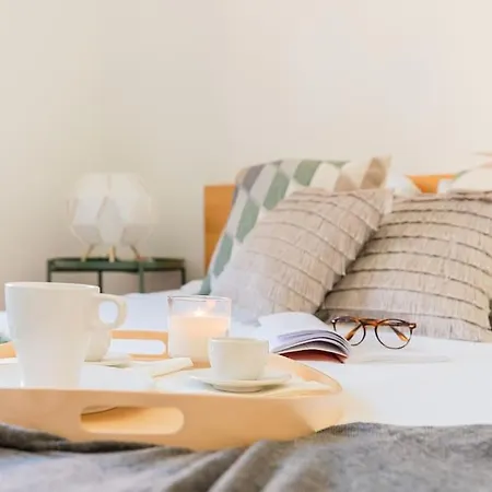 Charming Design For A Colourful Apartment *