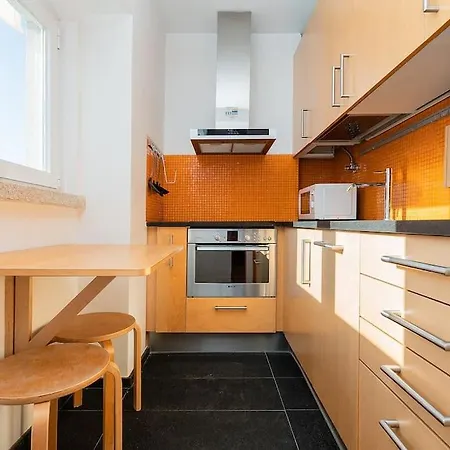 Apartment Charming Design For A Colourful Lisbon